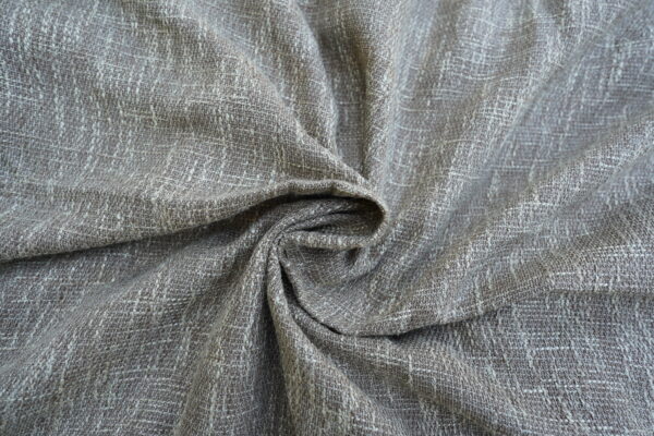 Our linen fabric is widely used for various home goods, such as bedding, curtains, tablecloths, and cushions.